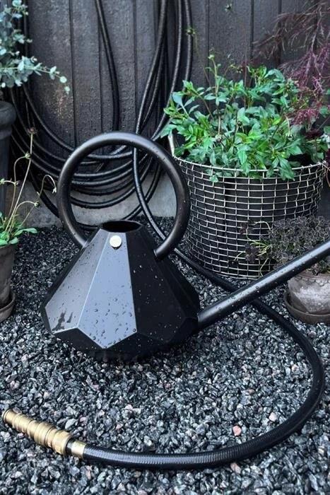 Garden Glory Bahçe Sulama Kabı 8 L - Onyx