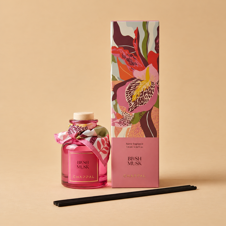 blush musk 120 ml çubuklu oda kokusu — kutusu ve çubukları
