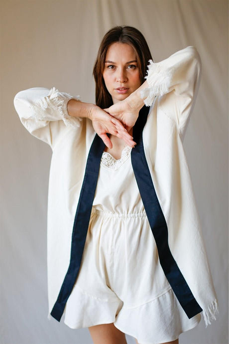 Kibele Düz Kimono yakın çekim - Chappal