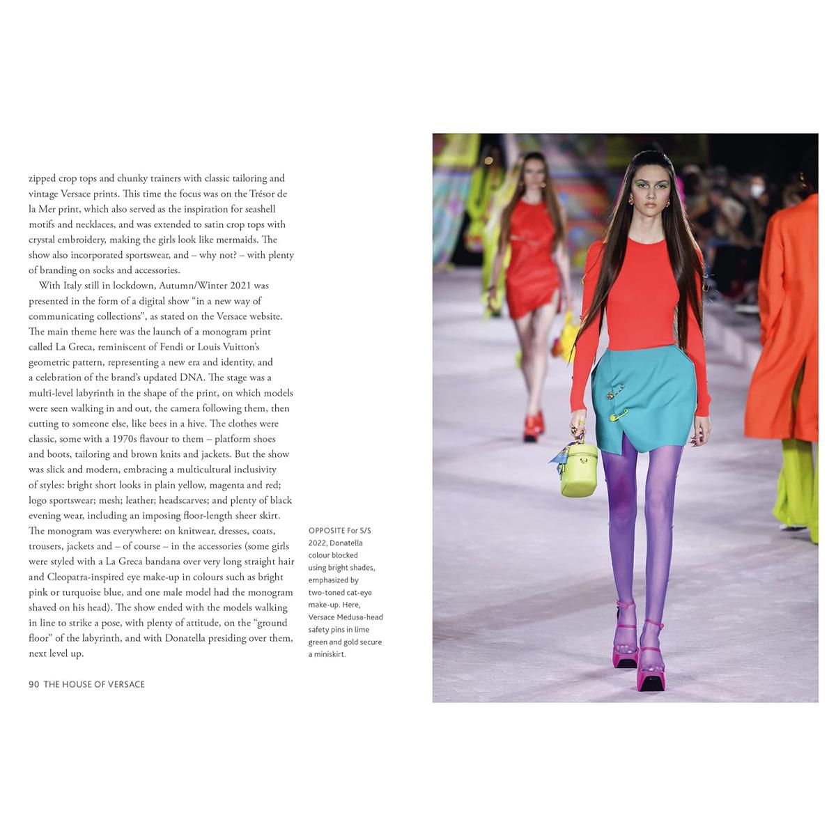 Little Book of Versace üçüncü görsel - Chappal