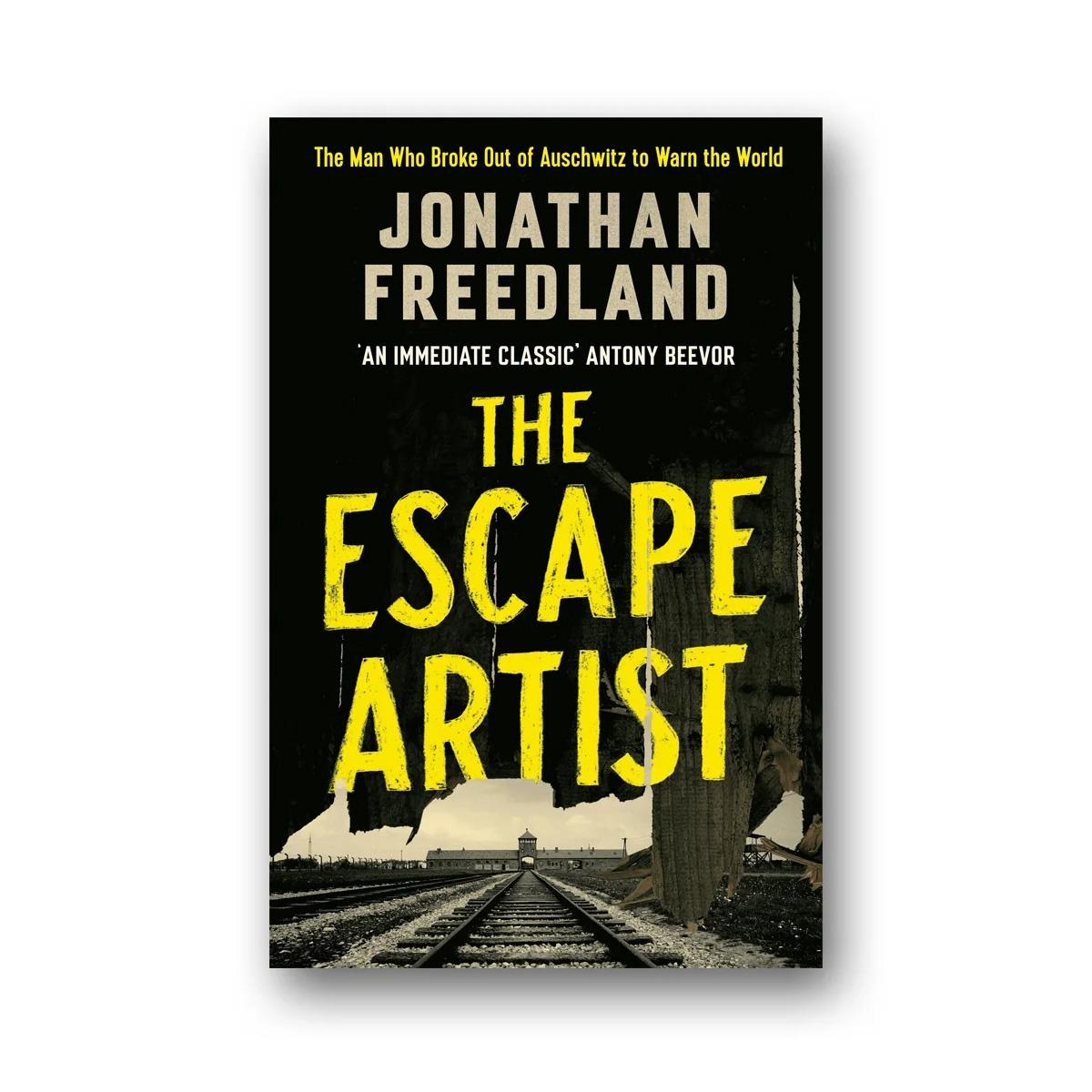 The Escape Artist Kitap - Chappal